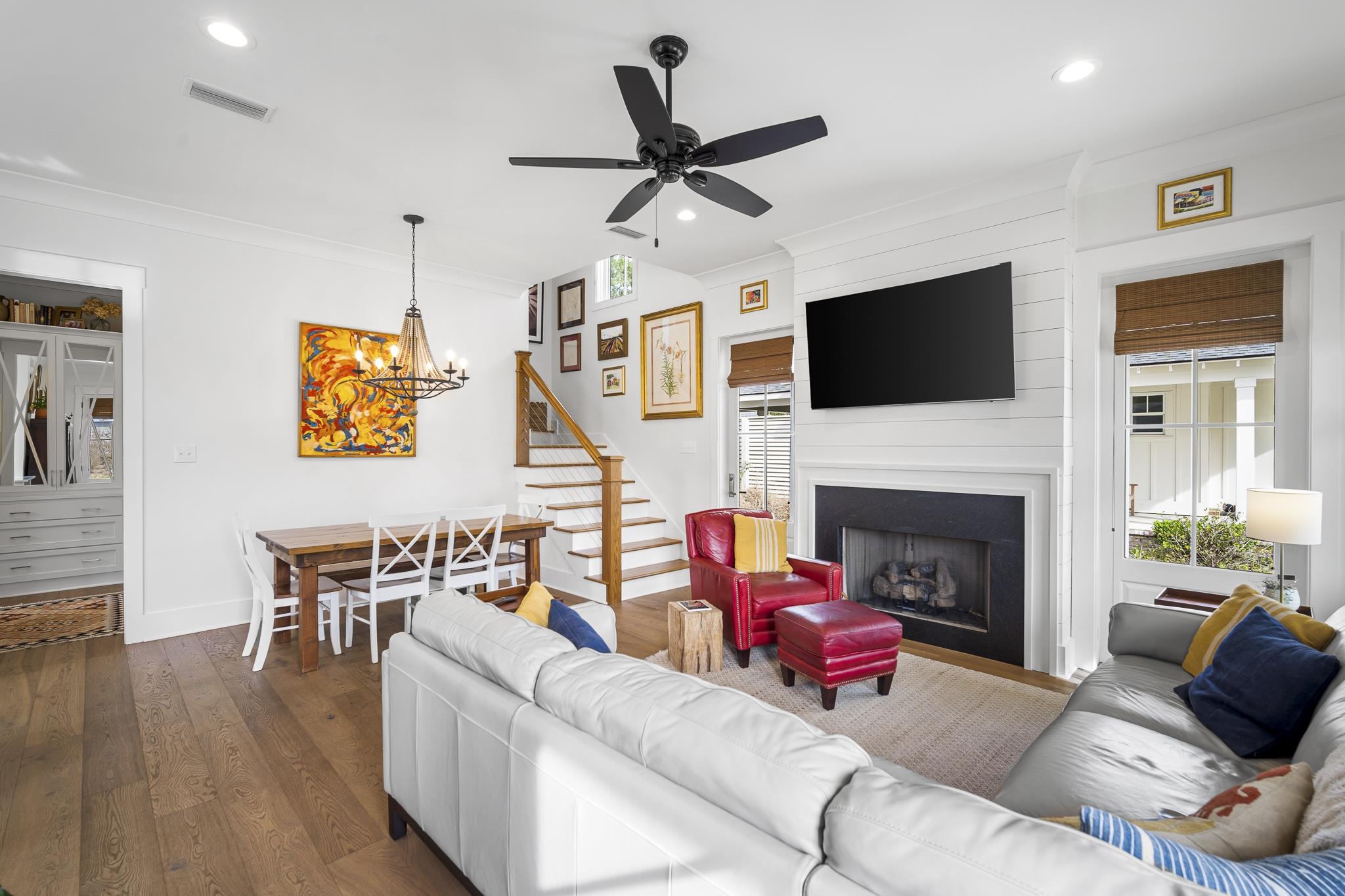 711 Boundary Drive