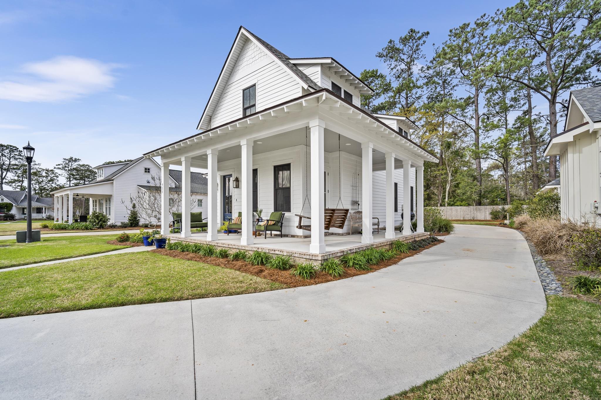 711 Boundary Drive