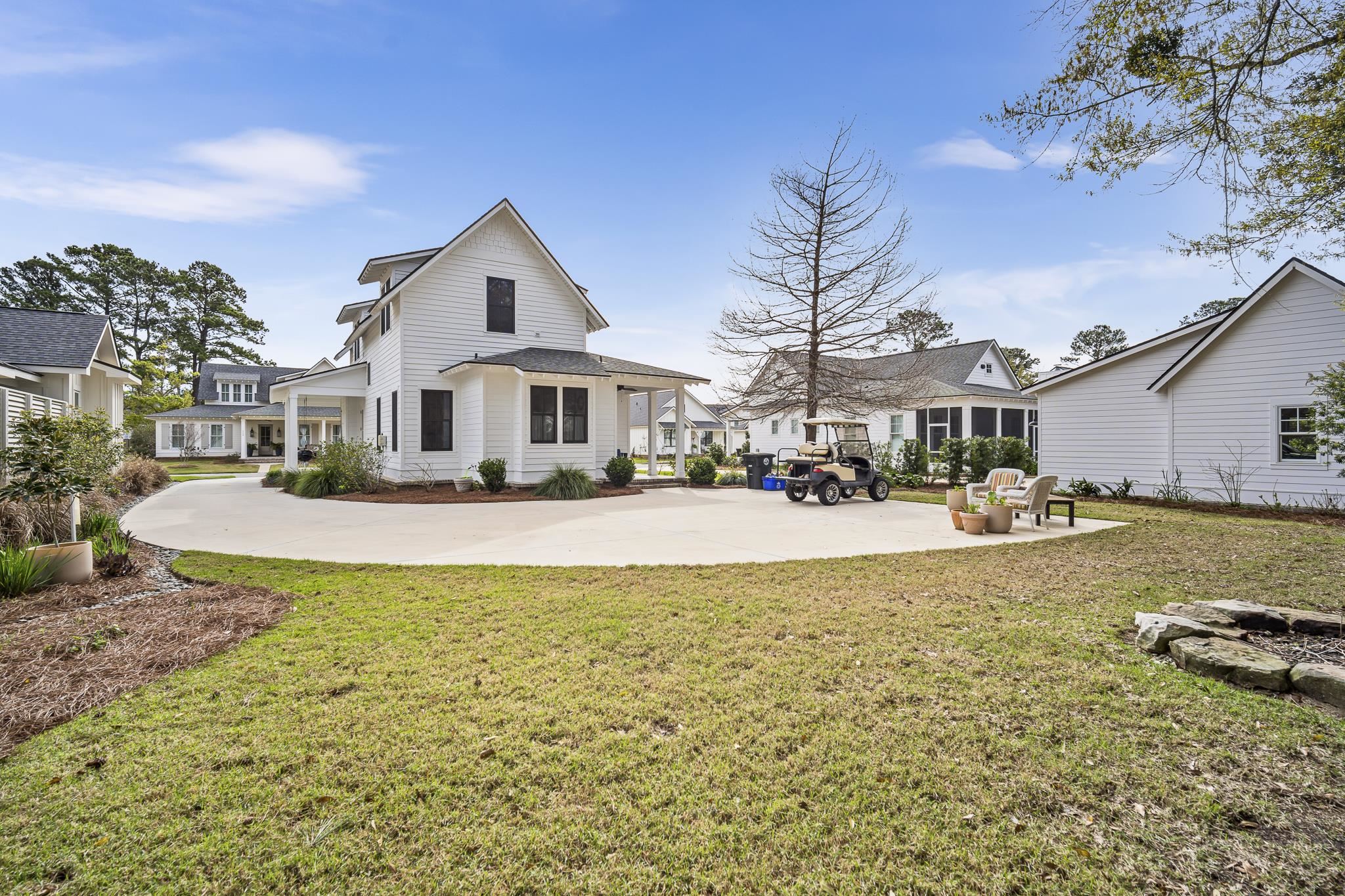 711 Boundary Drive