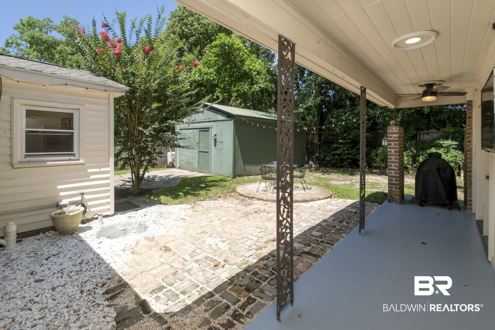 505 E Barksdale Drive