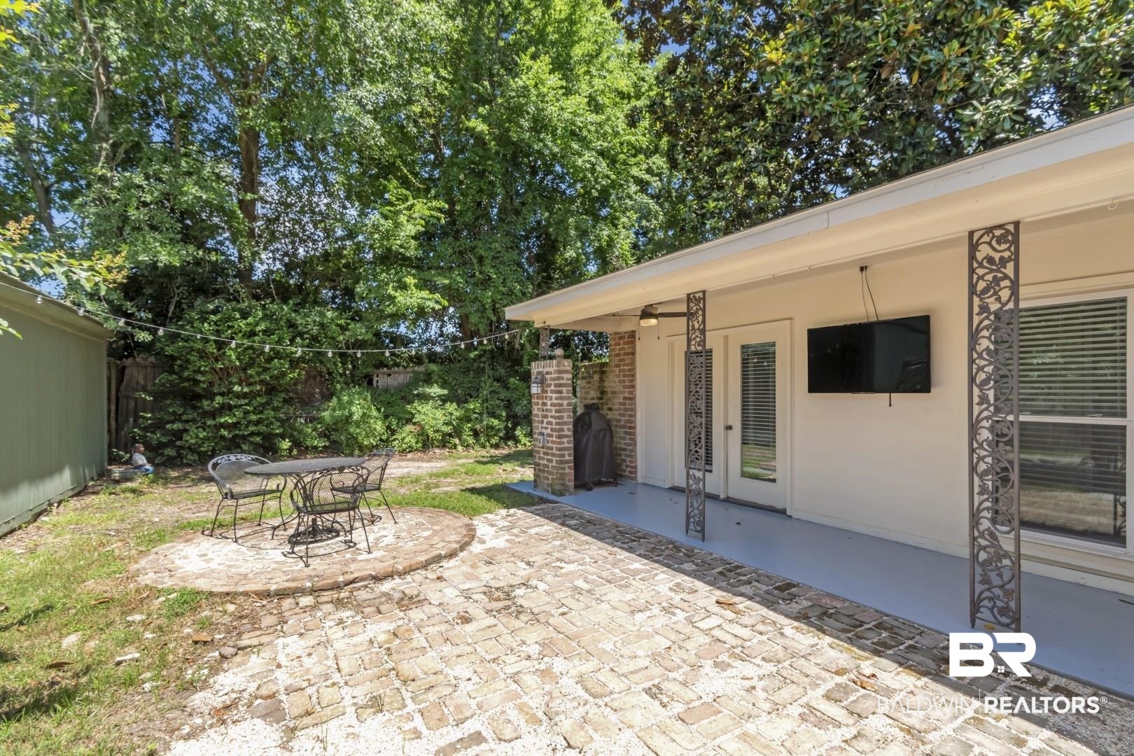 505 E Barksdale Drive