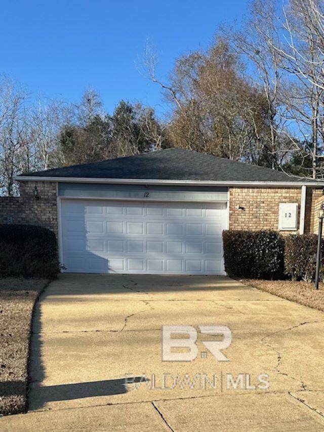 12 Stonebridge Court