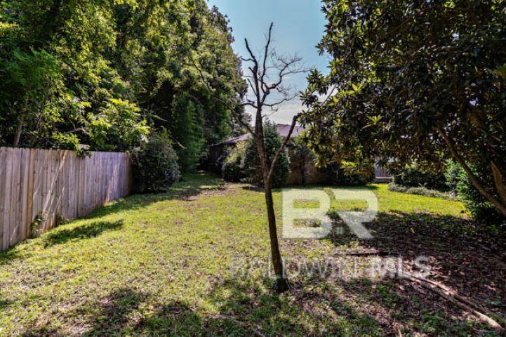 12 Stonebridge Court