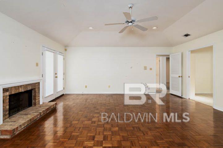 12 Stonebridge Court