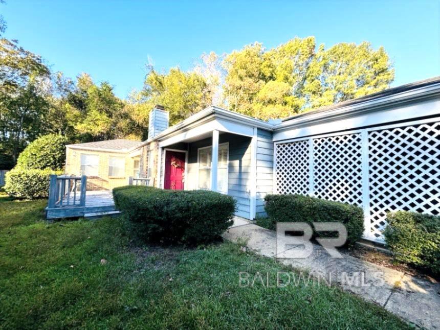 12 Stonebridge Court