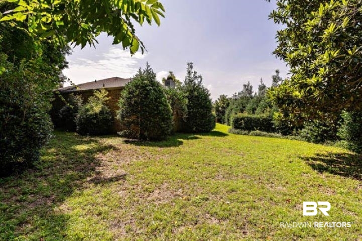 12 Stonebridge Court