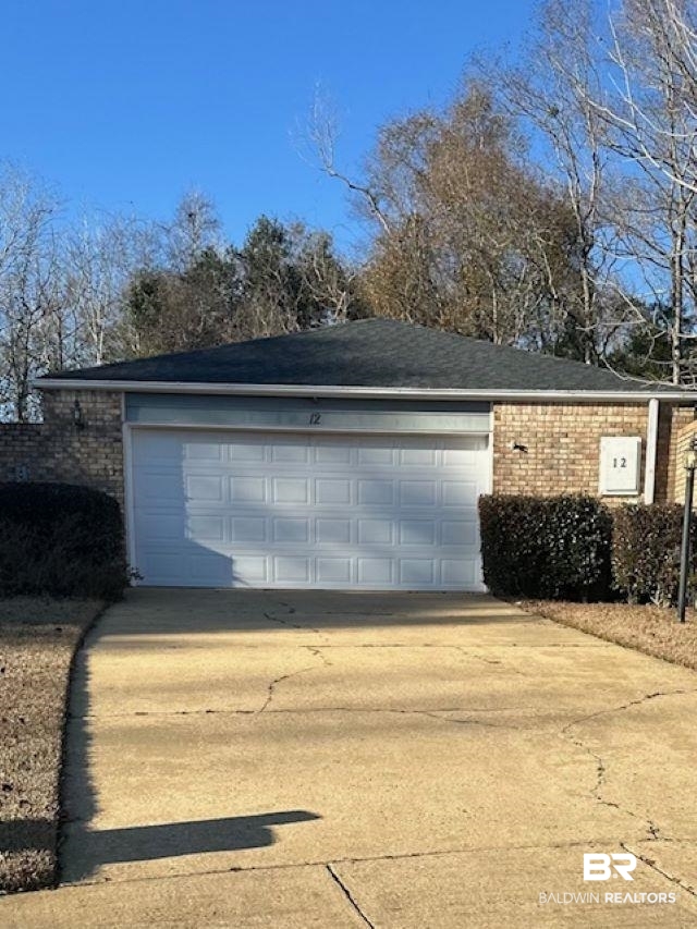 12 Stonebridge Court