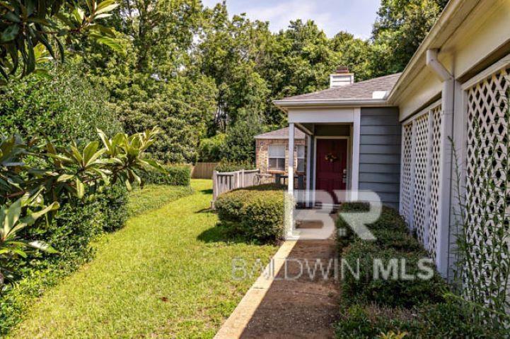 12 Stonebridge Court