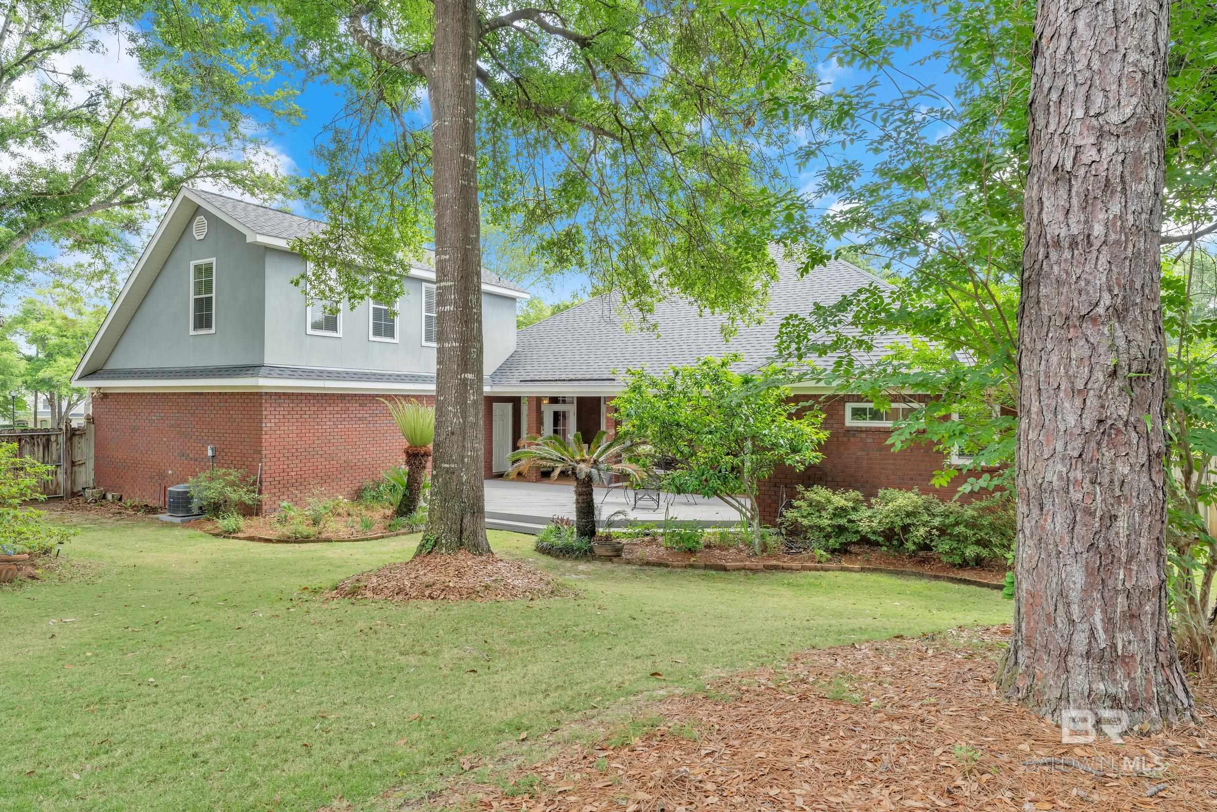 133 North Drive