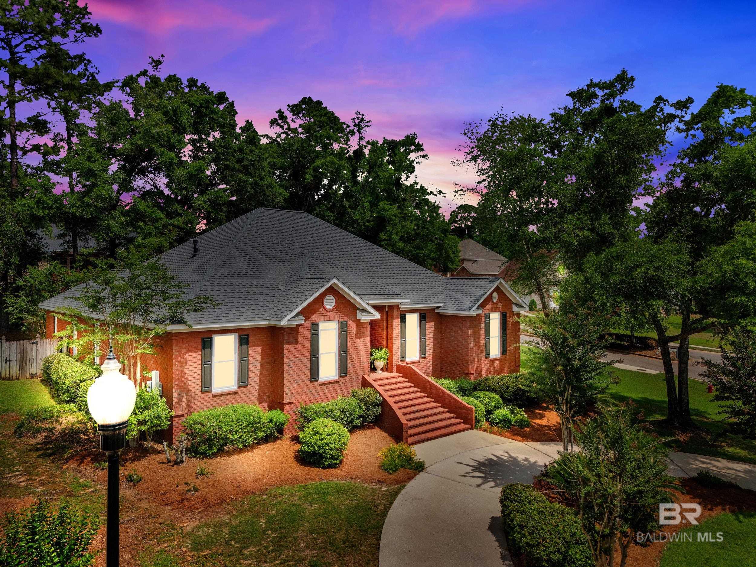 133 North Drive