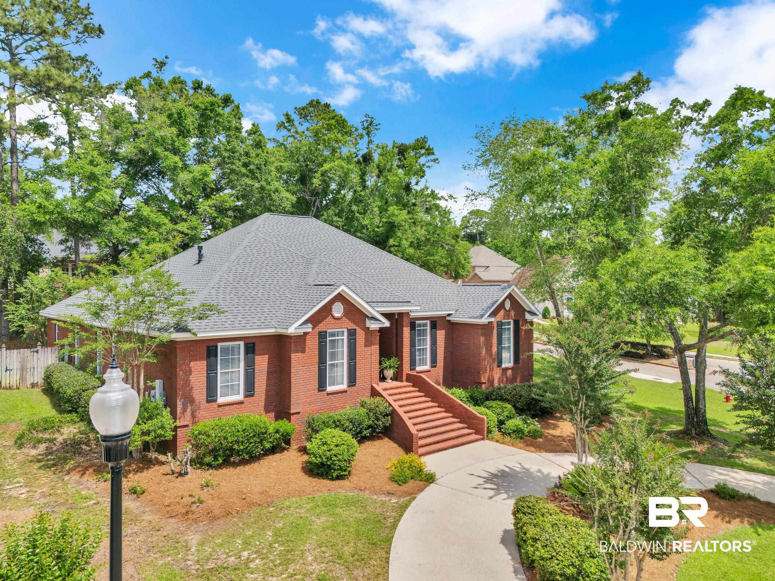 133 North Drive