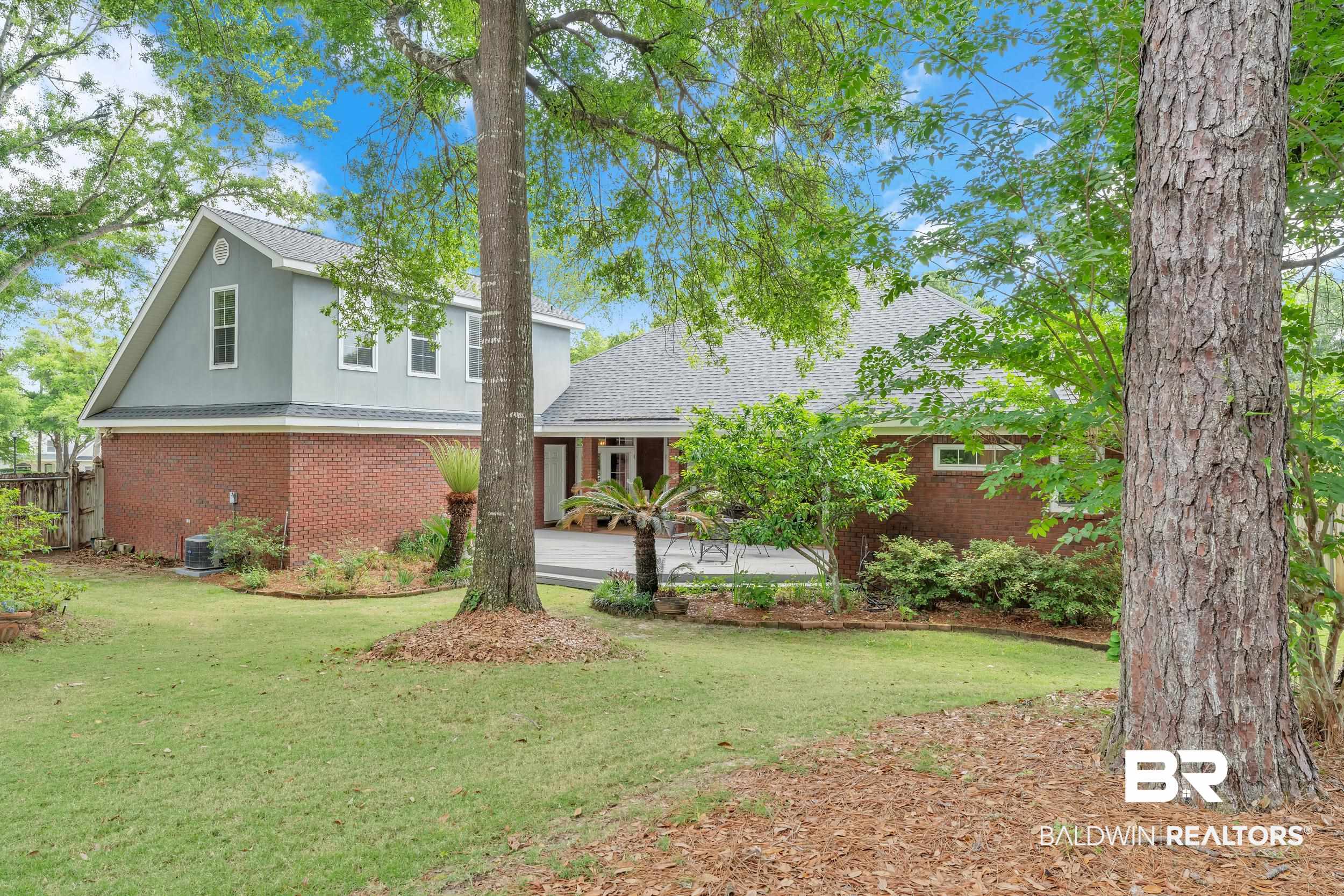 133 North Drive