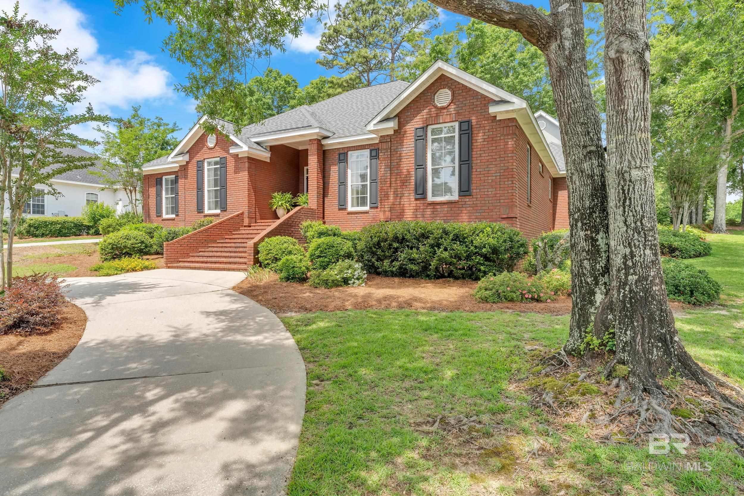 133 North Drive