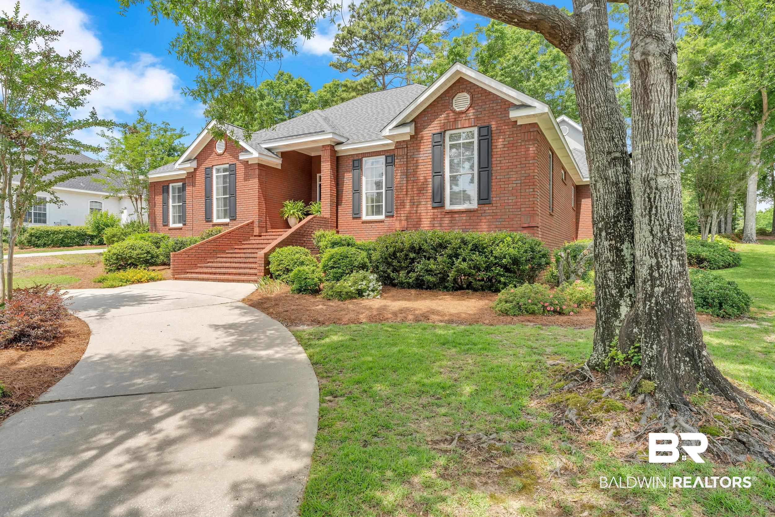 133 North Drive