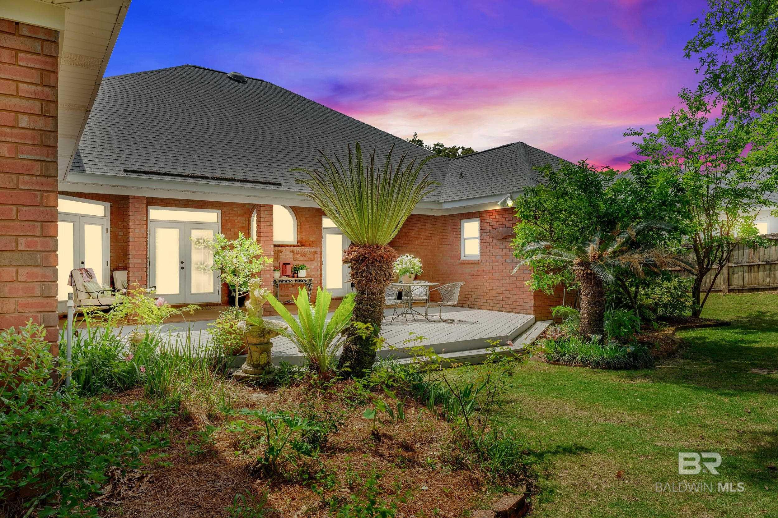 133 North Drive
