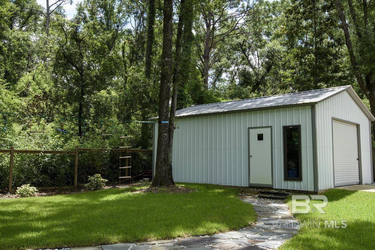 110 Echo Lane