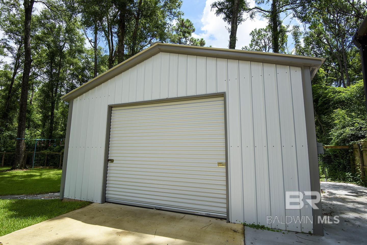 110 Echo Lane