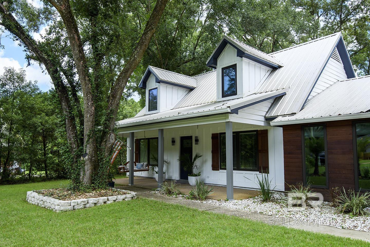 110 Echo Lane