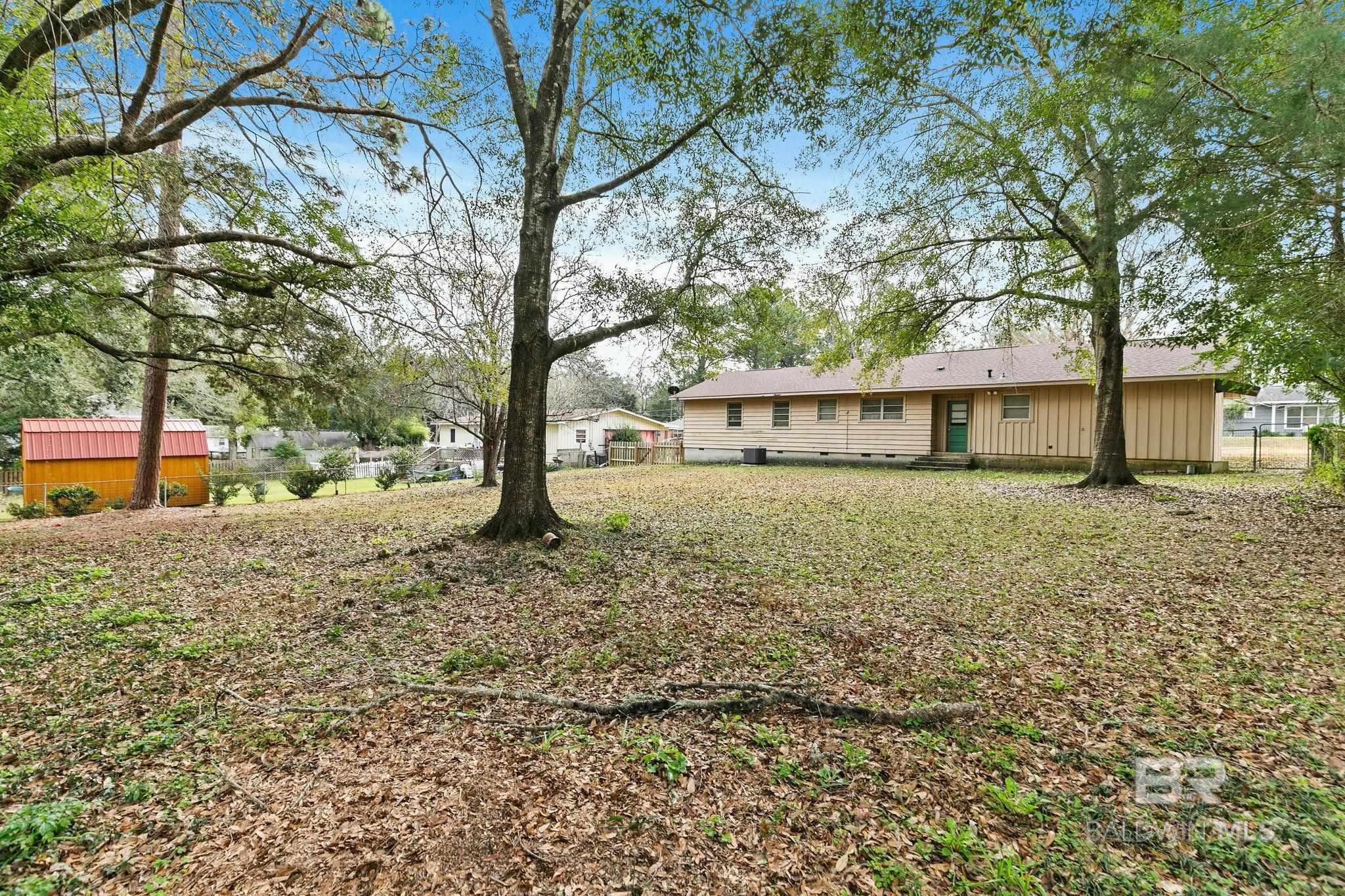 607 Bellangee Avenue