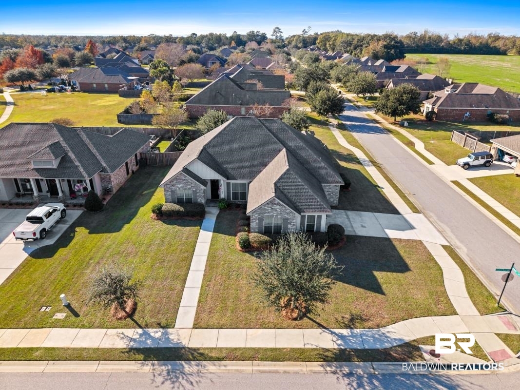 404 McClellan Boulevard