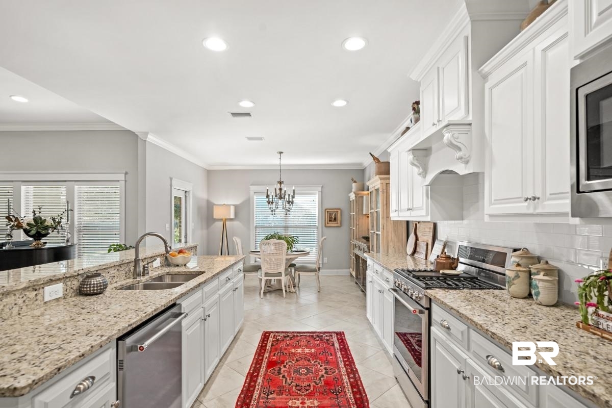 404 McClellan Boulevard