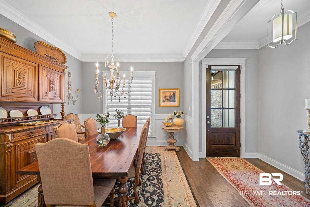 404 McClellan Boulevard