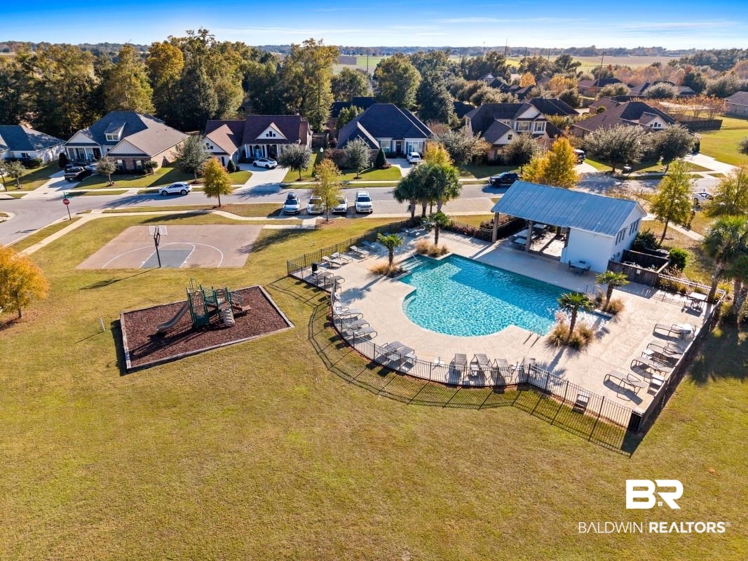 404 McClellan Boulevard