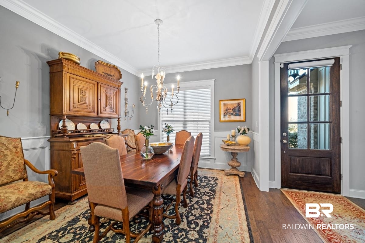 404 McClellan Boulevard
