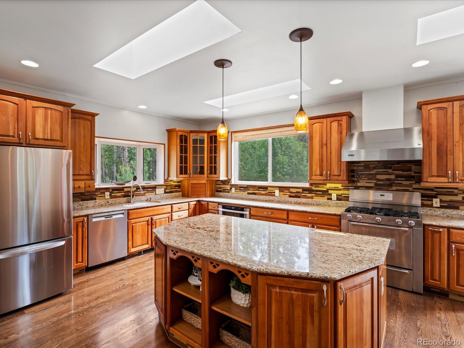 591 Creekwood Trail
