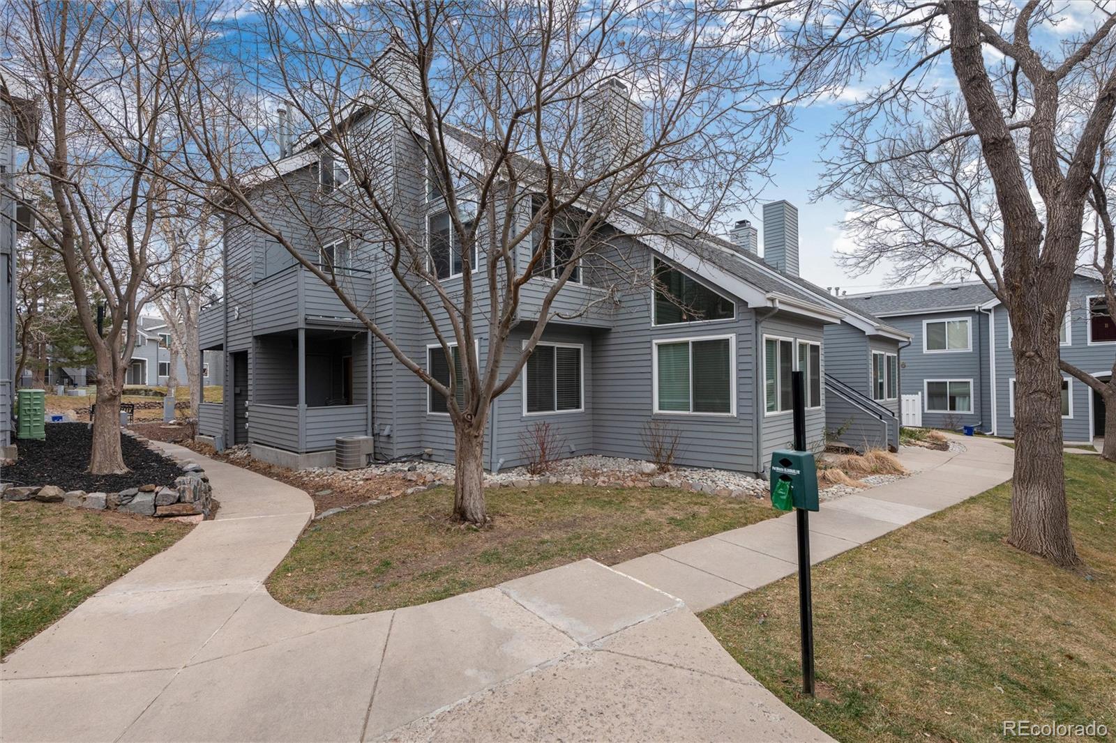 8500 E Jefferson Avenue Unit: 8C