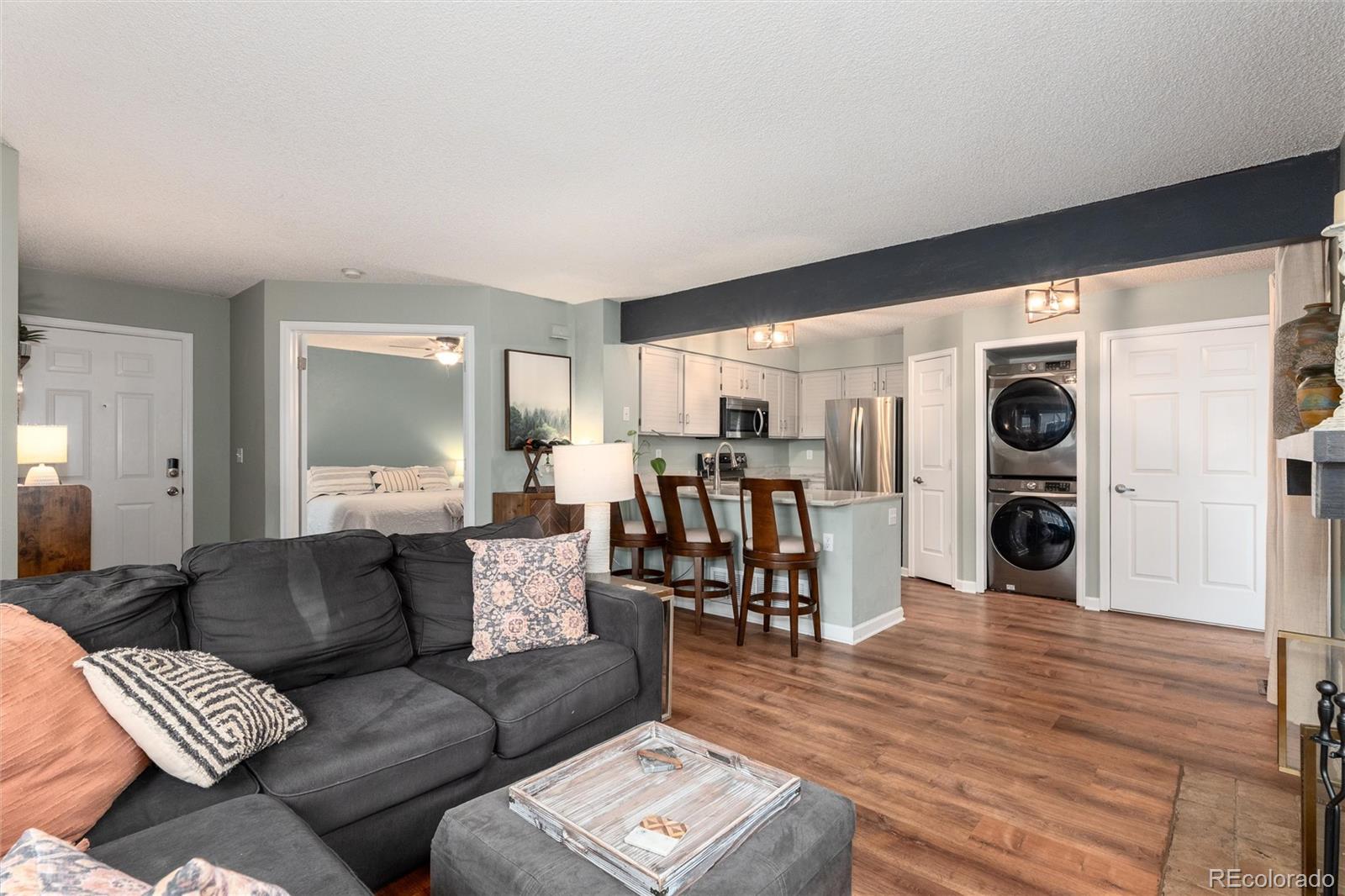 8500 E Jefferson Avenue Unit: 8C