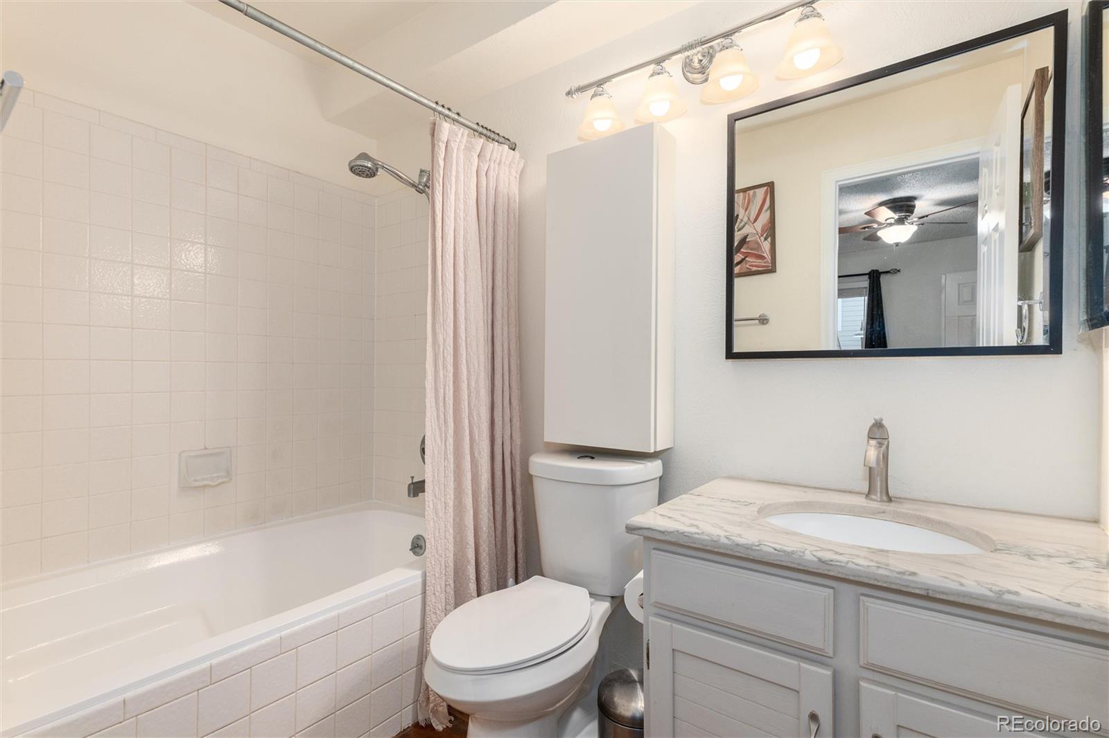 8500 E Jefferson Avenue Unit: 8C