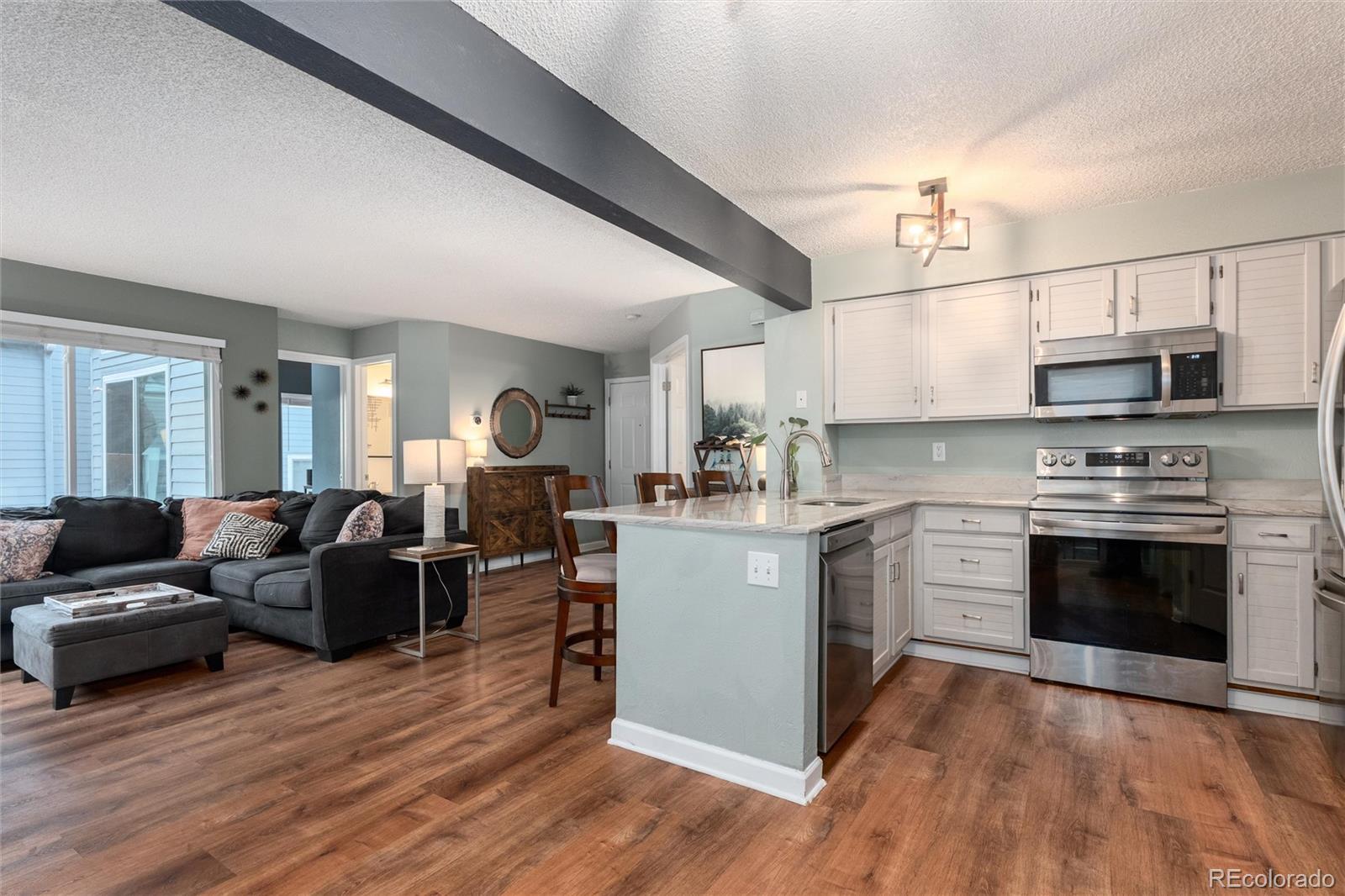 8500 E Jefferson Avenue Unit: 8C