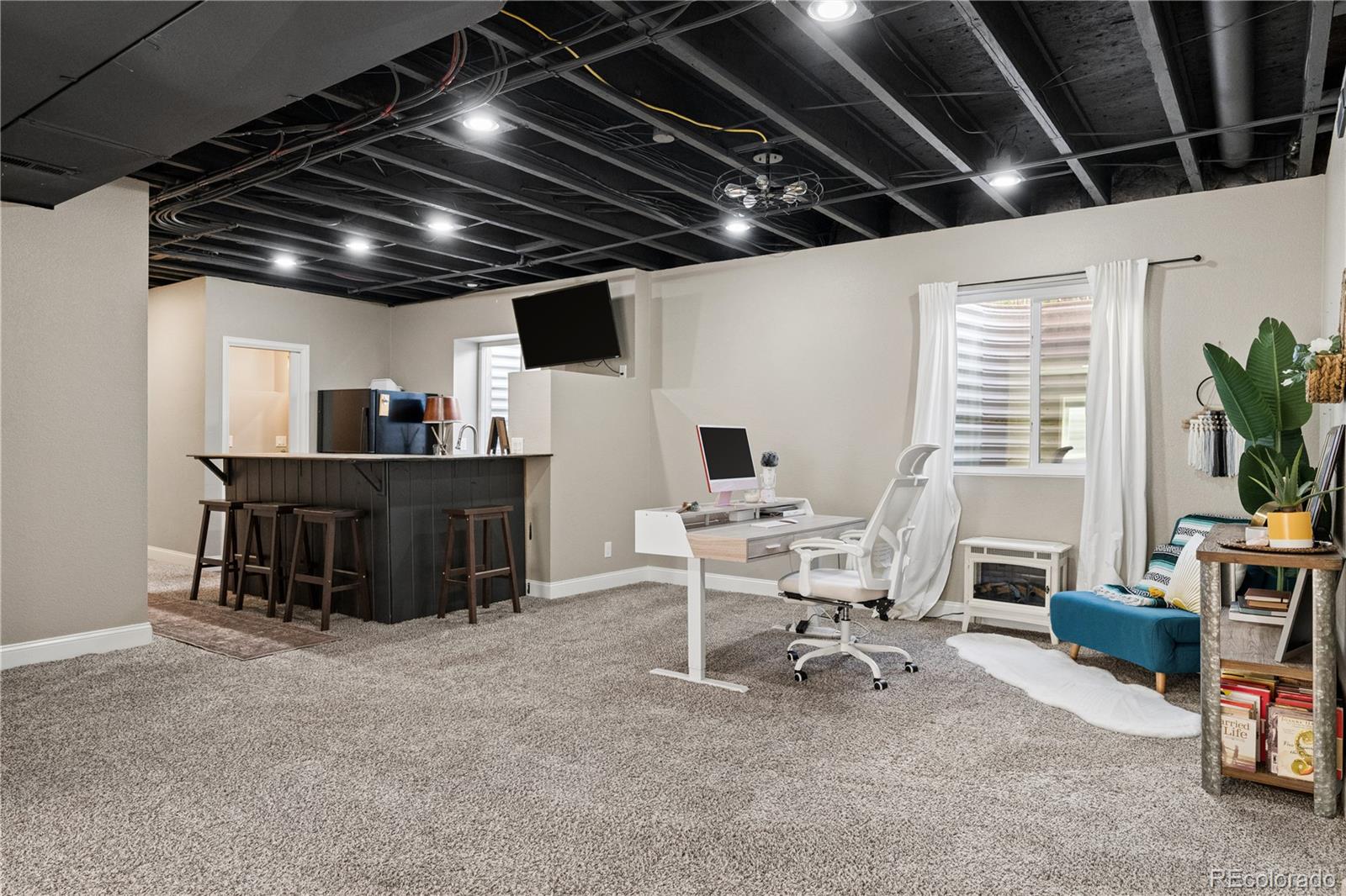 5056 Longs Peak Street