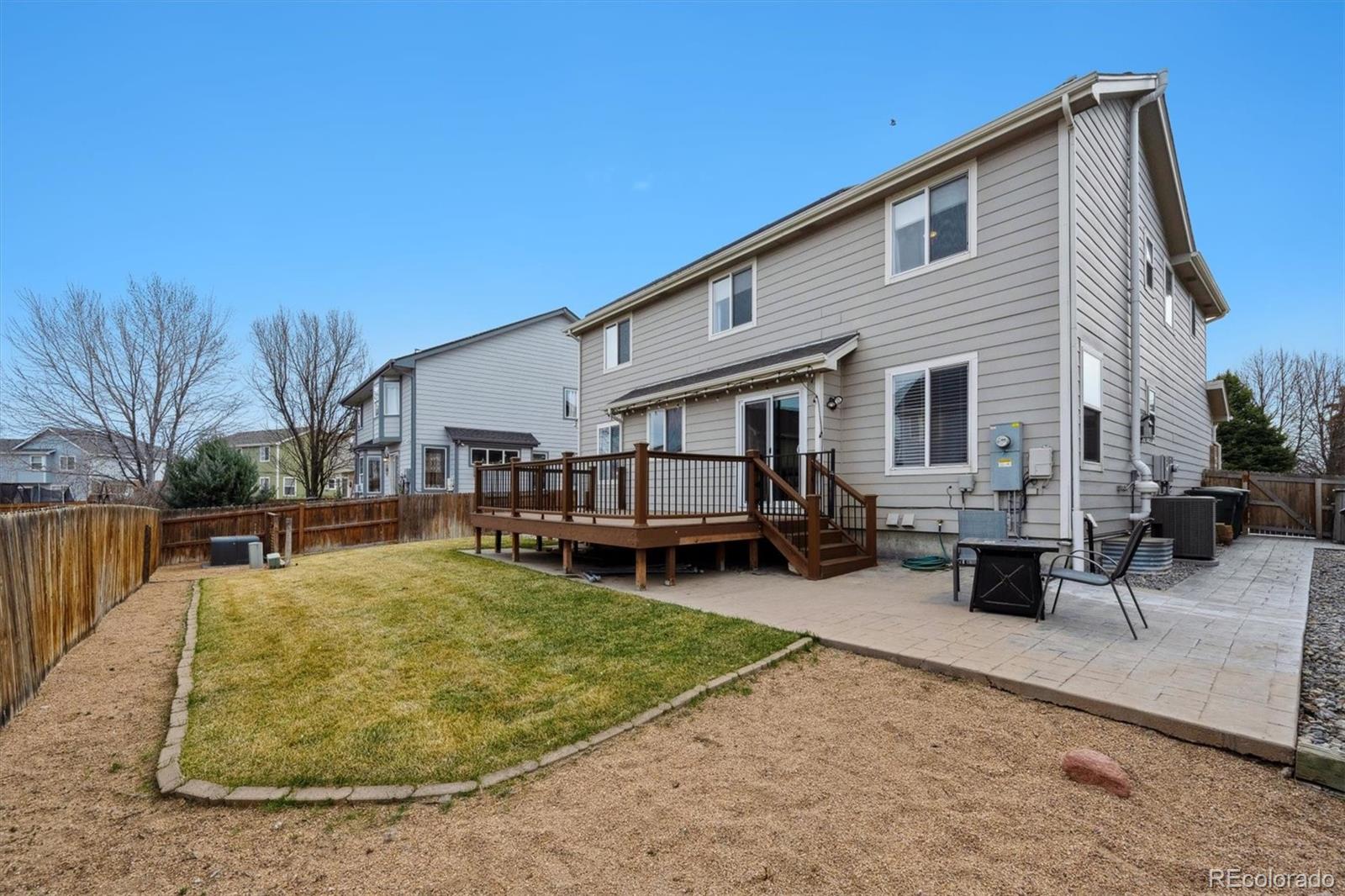 1623 E 164th Place