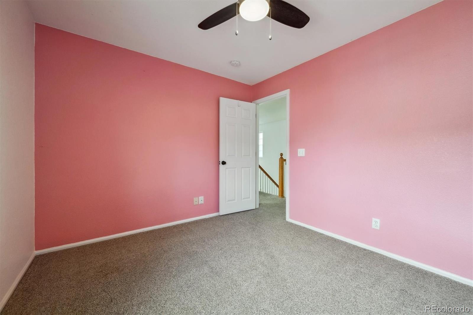 1623 E 164th Place