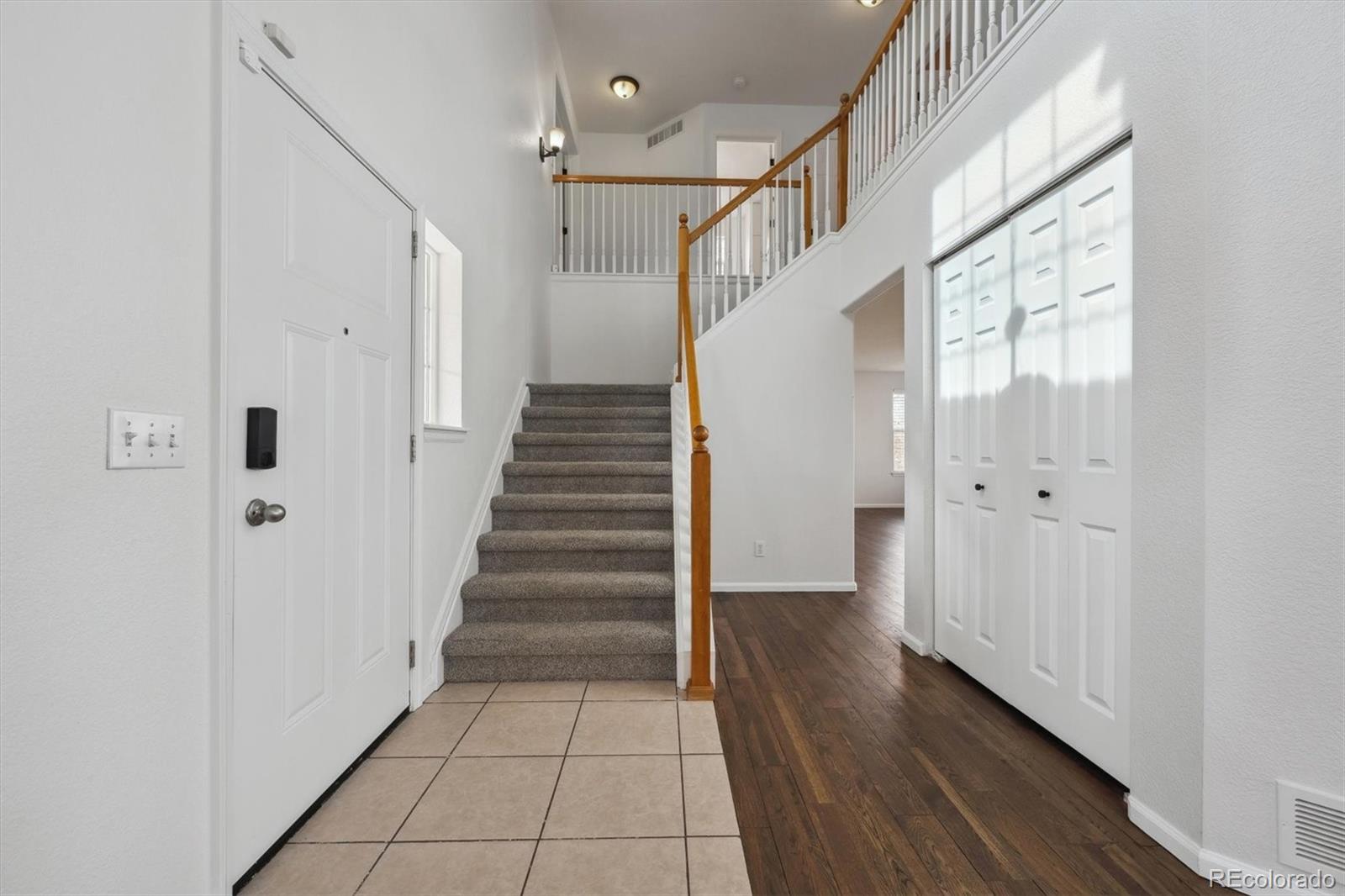 1623 E 164th Place