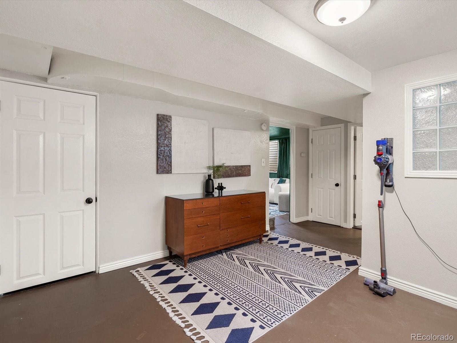 16 Lakewood Heights Drive