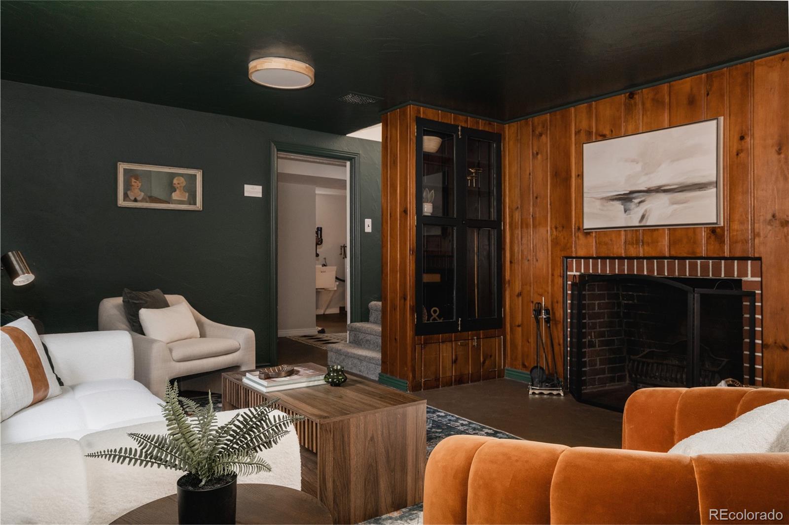 16 Lakewood Heights Drive