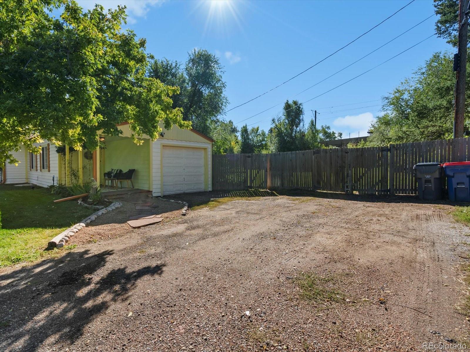 16 Lakewood Heights Drive