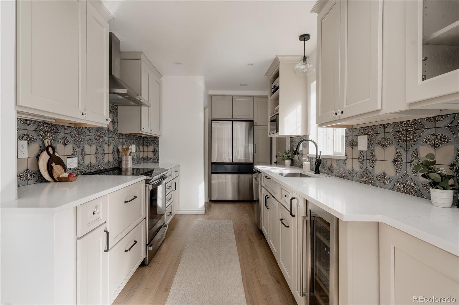 16 Lakewood Heights Drive