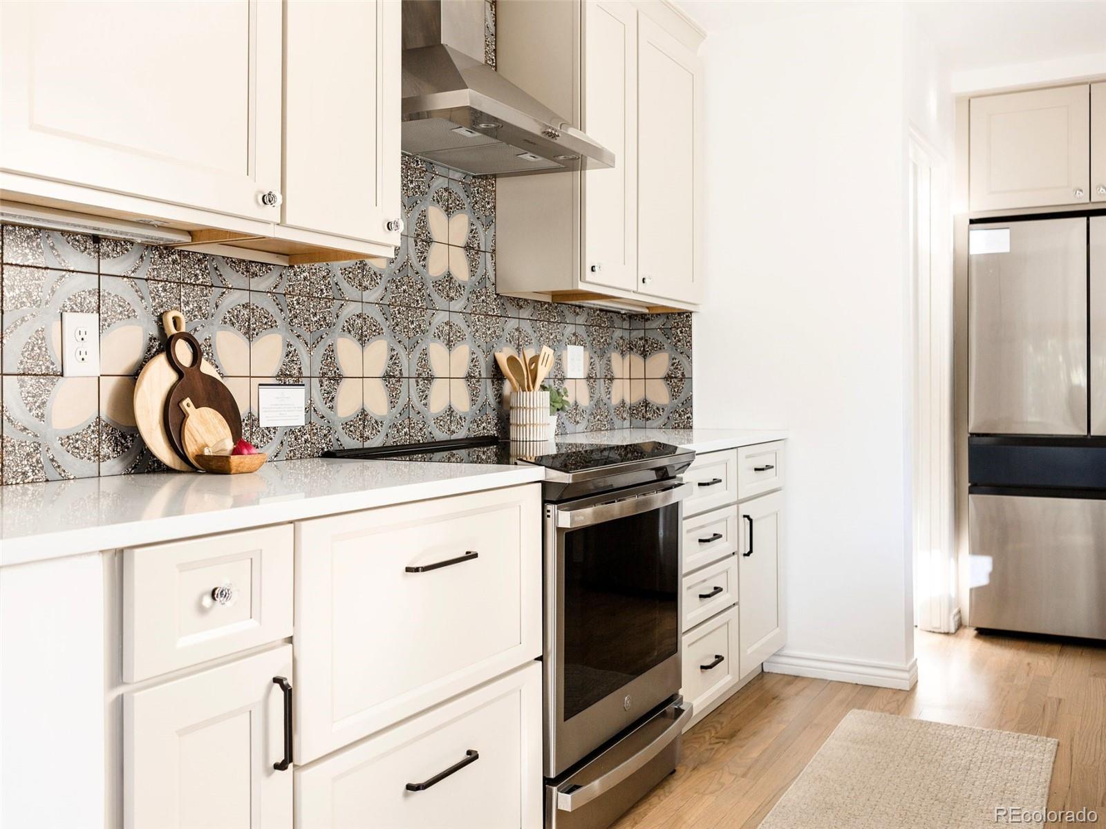 16 Lakewood Heights Drive