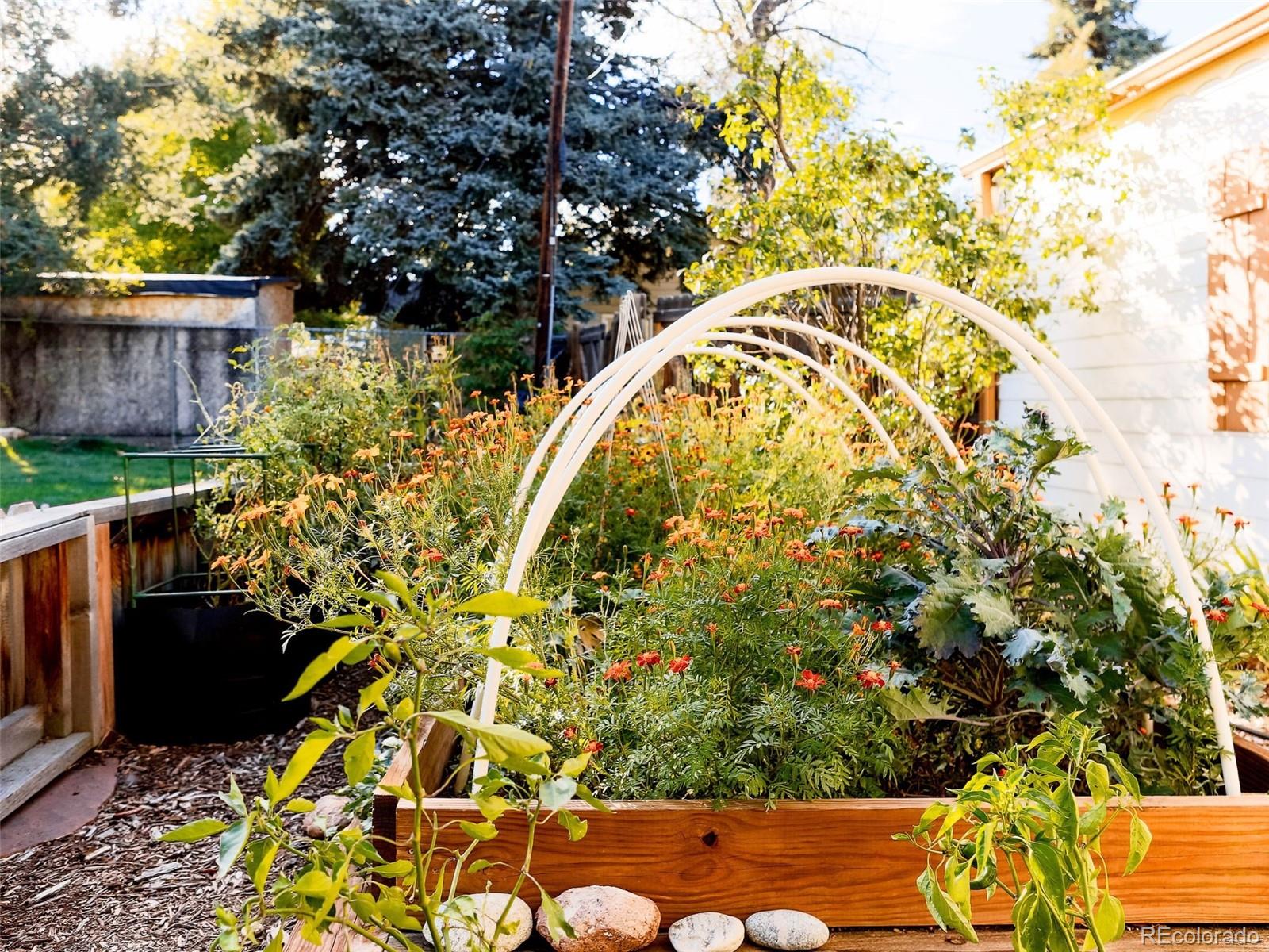 16 Lakewood Heights Drive