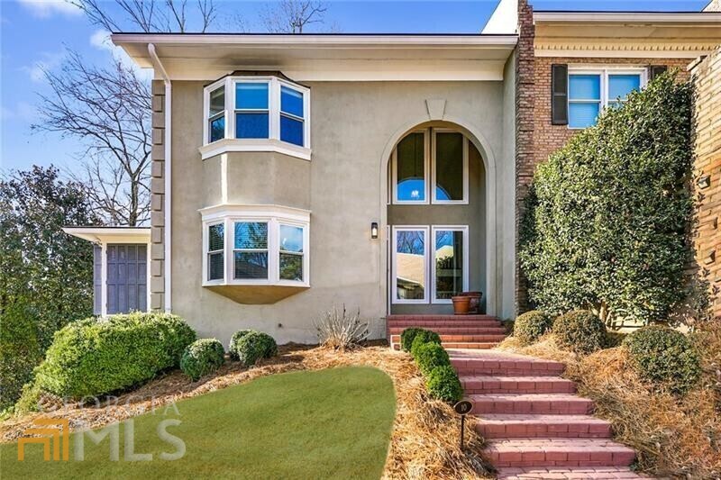 3021 Margaret Mitchell Drive NW Unit: 10