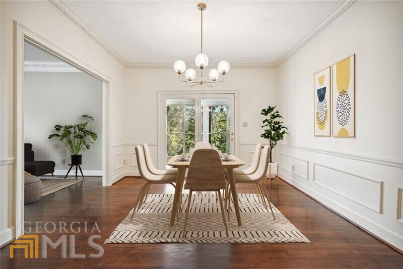 3021 Margaret Mitchell Drive NW Unit: 10