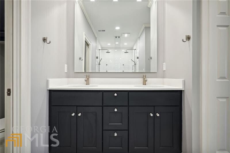 3021 Margaret Mitchell Drive NW Unit: 10