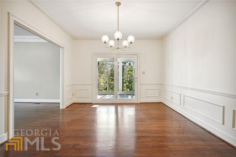 3021 Margaret Mitchell Drive NW Unit: 10