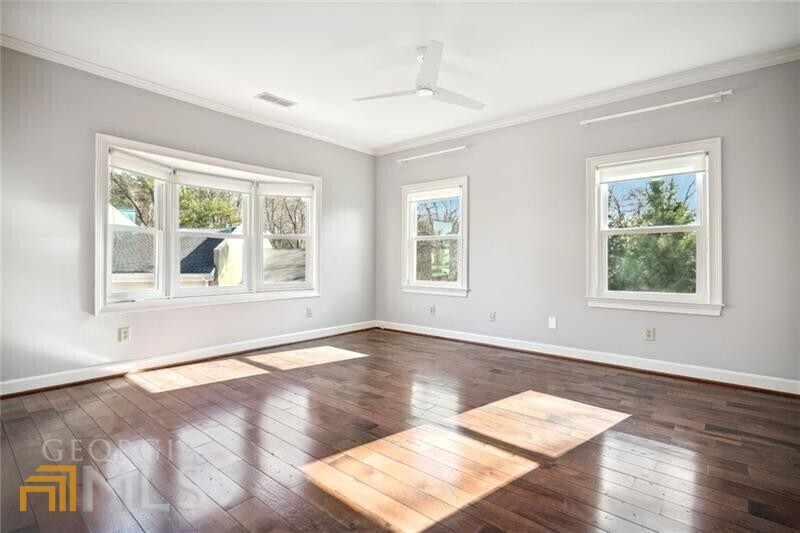 3021 Margaret Mitchell Drive NW Unit: 10