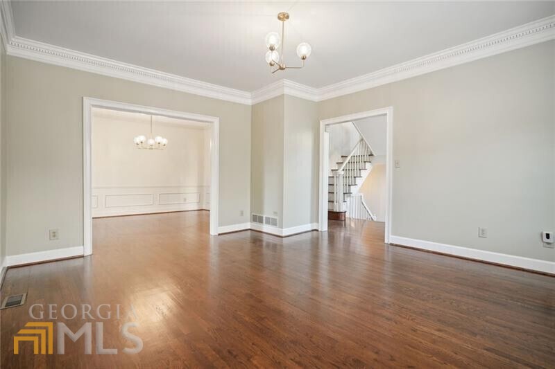 3021 Margaret Mitchell Drive NW Unit: 10