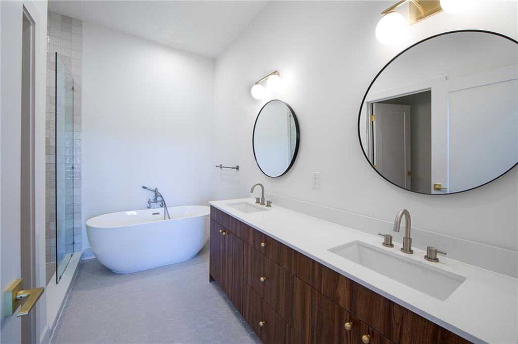 675 Drewry Street NE Unit 408